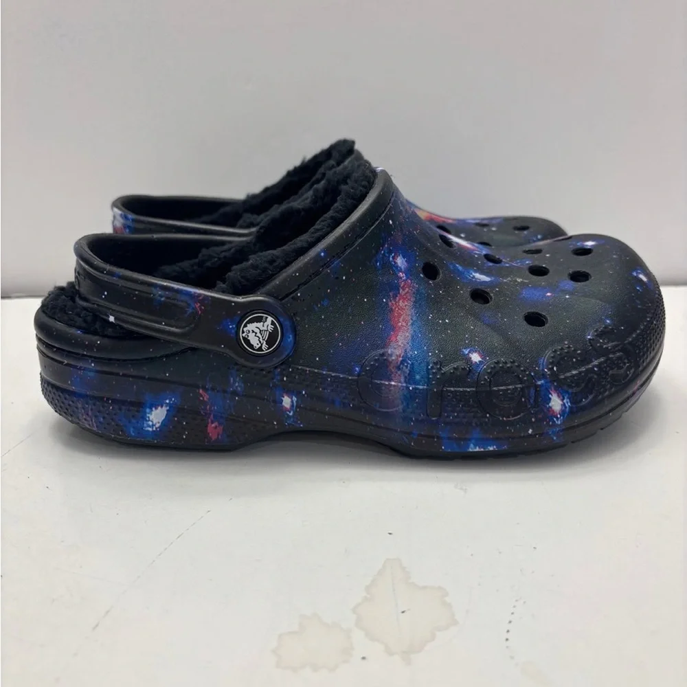 Crocs Men's and Women's Unisex Baya Lined Clogs   Men’s size 5, women’s size 7